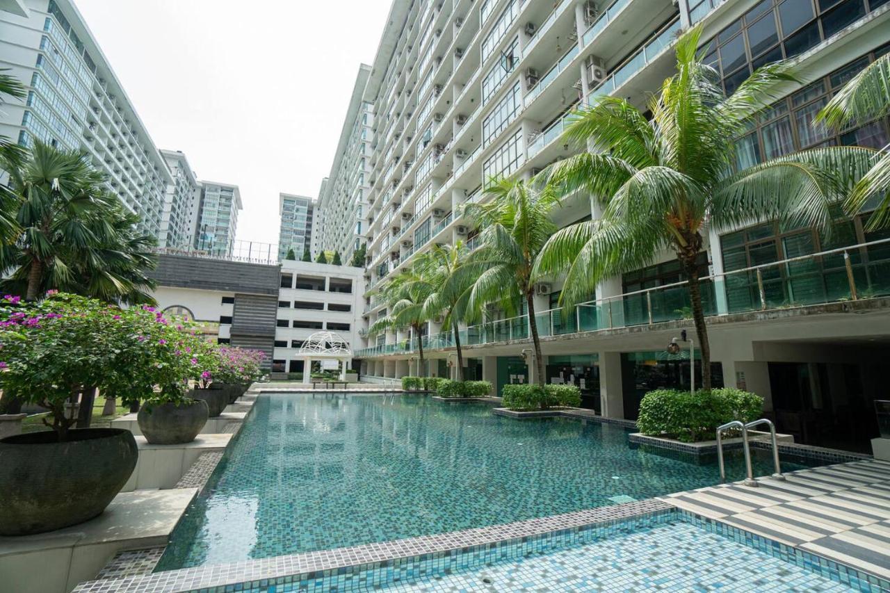 Mount Austin #Palazio B1 Pool View 1-2Pax #Mspro Lägenhet Johor Bahru Exteriör bild